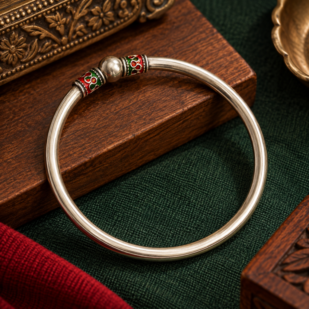 Heritage Enamel Silver Bangle